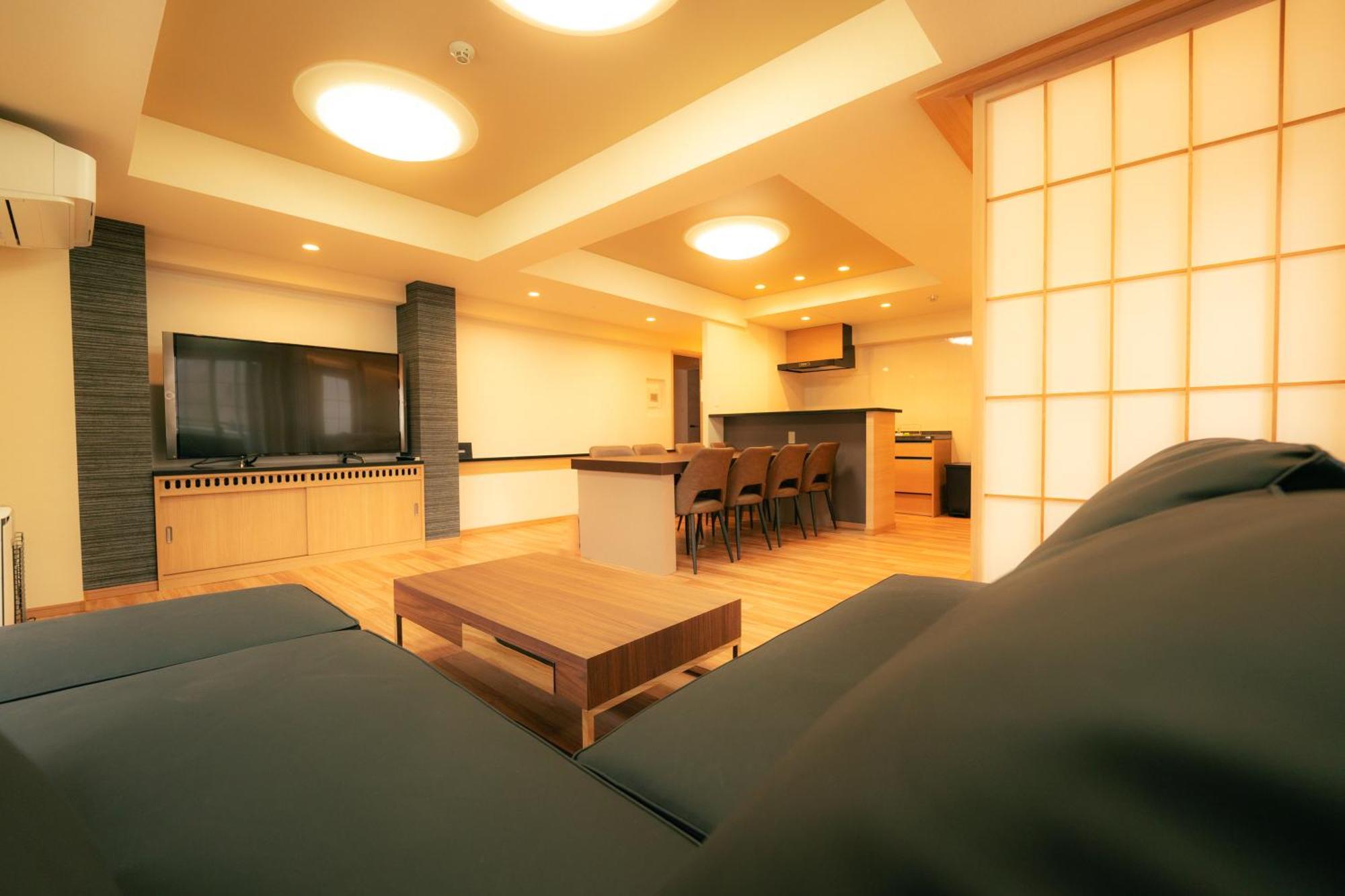Appartamento -newopen-molinhotels702-sapporoonsenstory-1l2room K-bed1&w-bed3 8persons